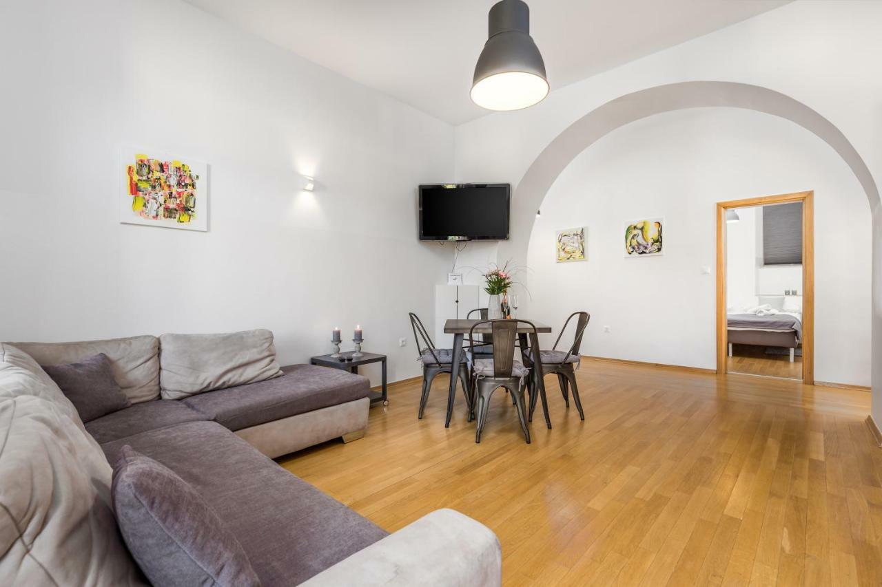 Apartment Fiorentina Opatija Luaran gambar