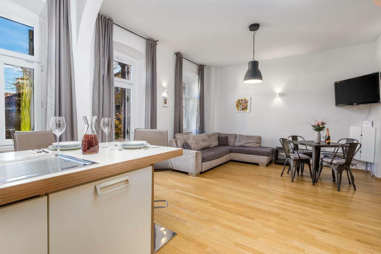 Apartment Fiorentina Opatija Luaran gambar