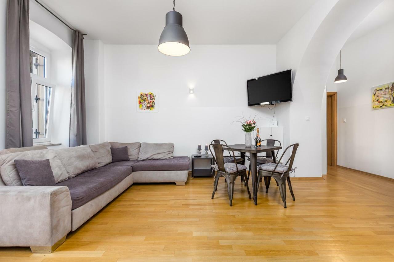 Apartment Fiorentina Opatija Luaran gambar